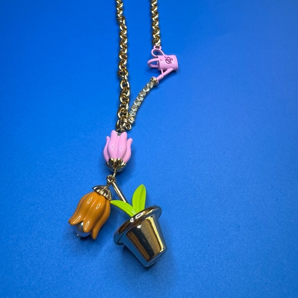 Betsey Johnson Tulips and Watering Can Necklace. - Picture 6 of 11